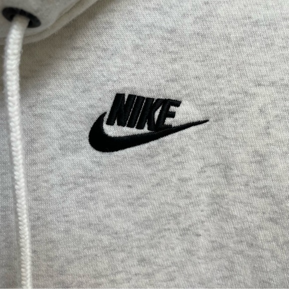 💲⬇️ NIKE Sportswear Club Fleece Women's Funnel-Neck Pullover Hoodie - Picture 4 of 10